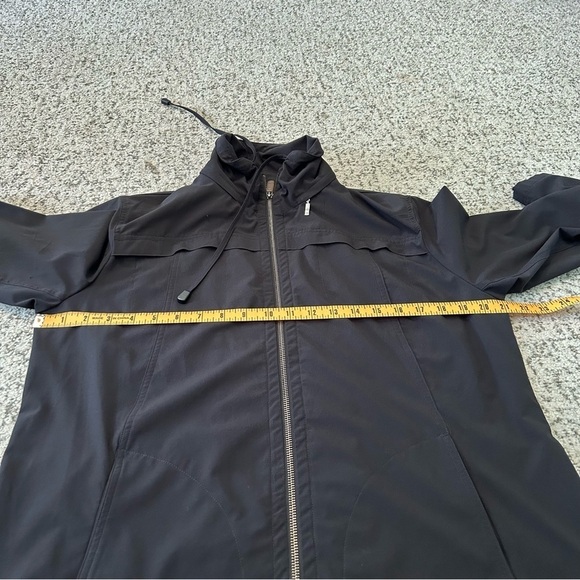Chico’s Zenergy Black Light Weight Zip-Up Hooded Jacket Size Medium - Picture 6 of 10